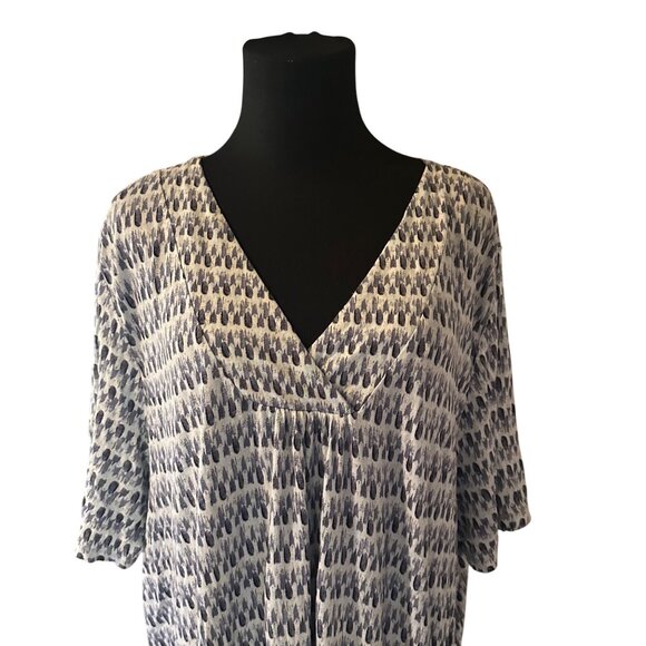 Ulla Popken v-neck short sleeve long plus size gray and white top size 20/22 - Picture 7 of 7